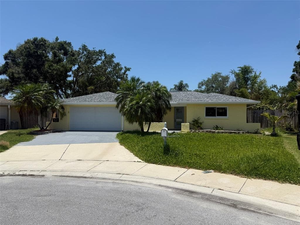 1812 HIBISCUS COURT S OLDSMAR, FL 34677