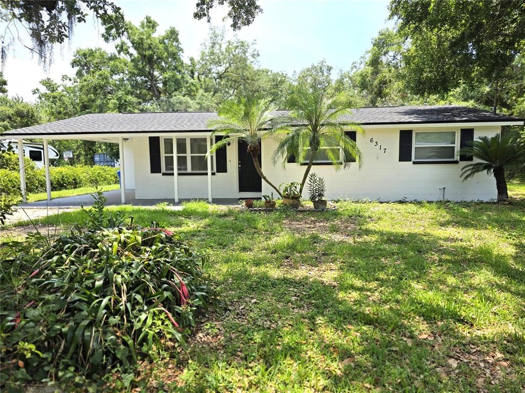 6317 BUSTER DRIVE TAMPA, FL 33619