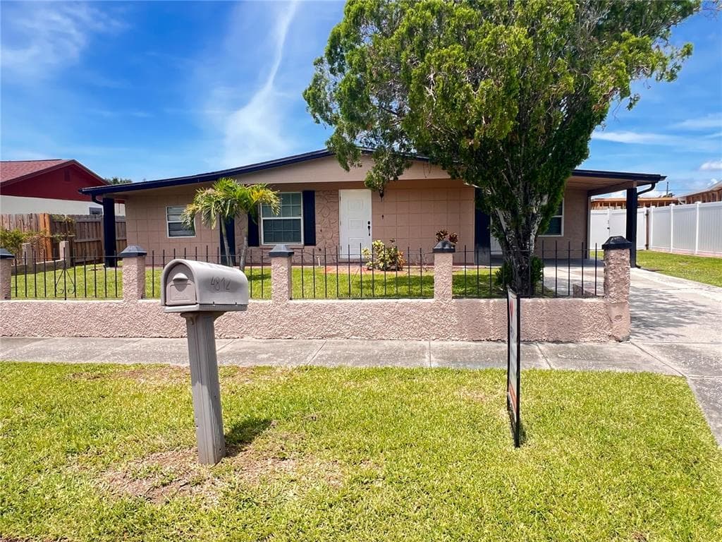 4812 BONITA VISTA DRIVE TAMPA, FL 33634