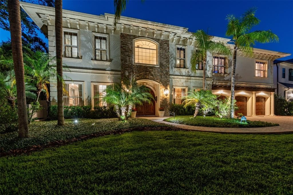 4313 W BEACHWAY DRIVE TAMPA, FL 33609