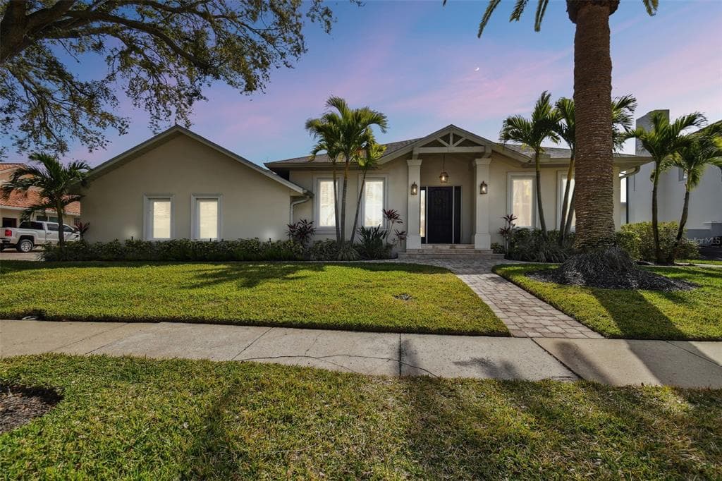 7109 PELICAN ISLAND DRIVE