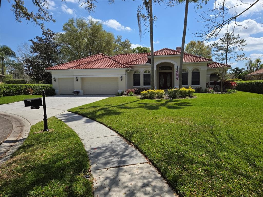 9127 WOODRIDGE RUN DRIVE TAMPA, FL 33647