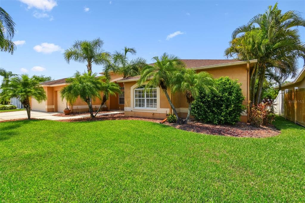 13028 PRESTWICK DRIVE RIVERVIEW, FL 33579