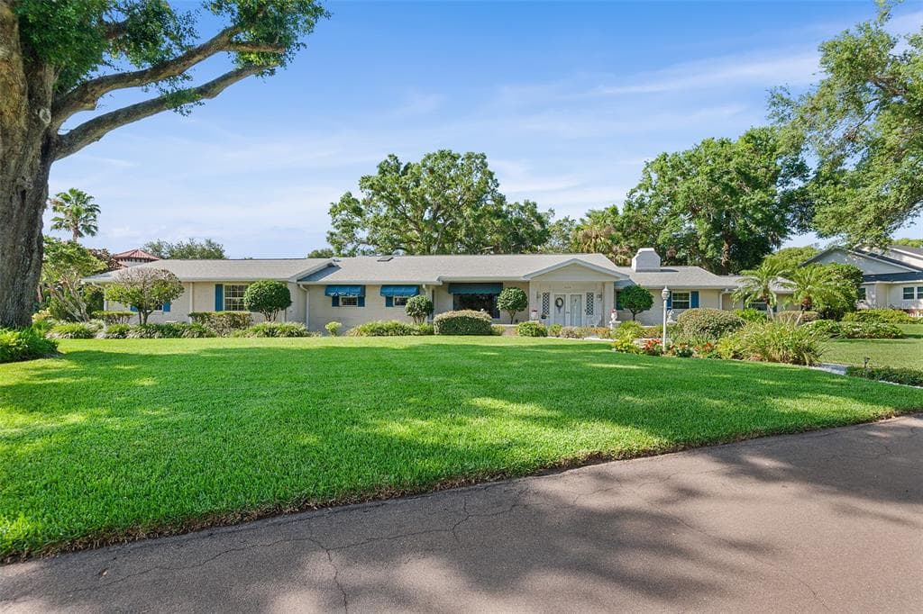 2110 REANEY ROAD LAKELAND, FL 33803