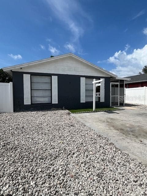 9106 TELFORD COURT