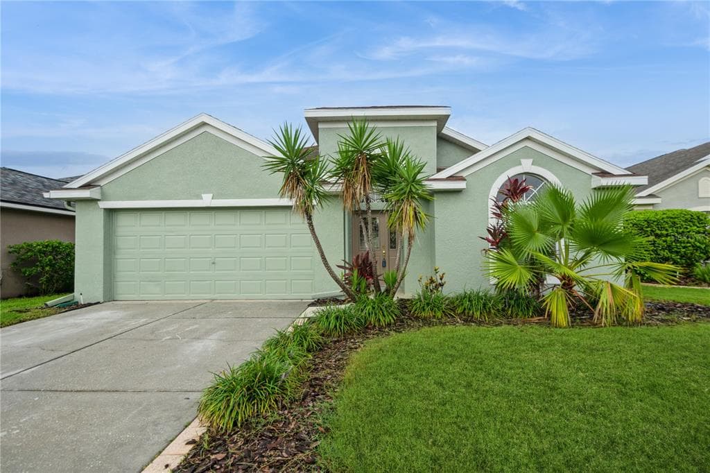 2511 INDIAN KEY DRIVE HOLIDAY, FL 34691