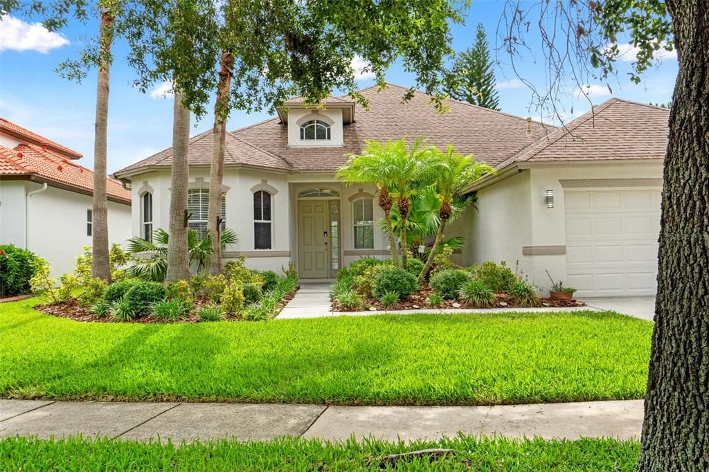 2238 SHIRECREST COVE WAY LUTZ, FL 33558