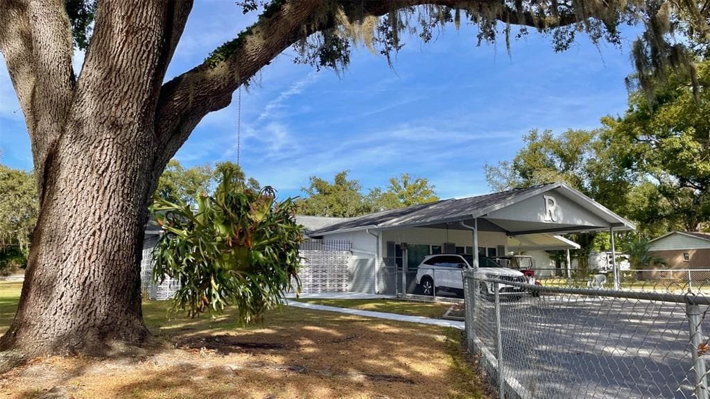 38819 OTIS ALLEN ROAD ZEPHYRHILLS, FL 33540