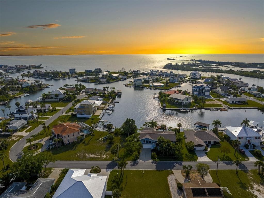 4523 GULFSTREAM DRIVE HERNANDO BEACH, FL 34607