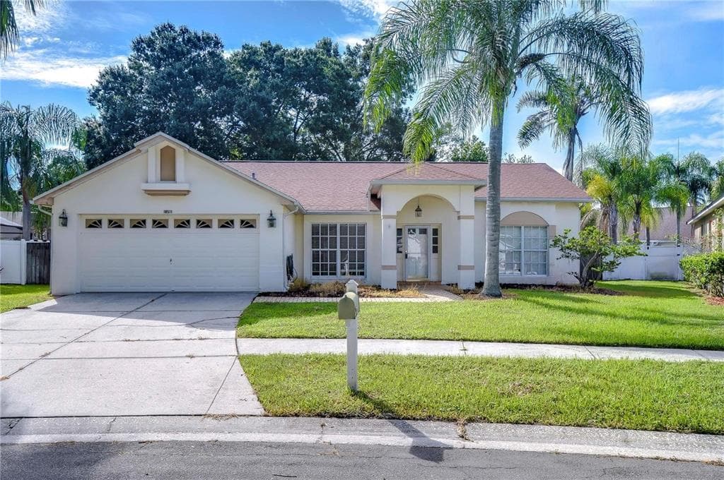 18511 FIELD CLUB WAY TAMPA, FL 33647