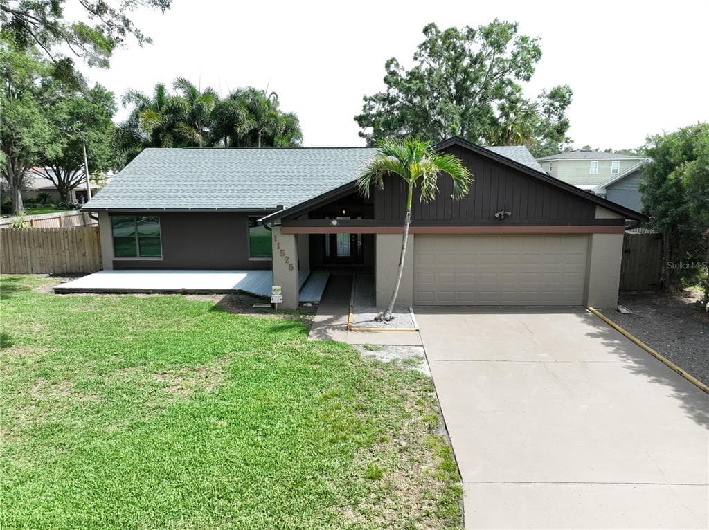 11525 COUNTRY OAKS DRIVE TAMPA, FL 33618
