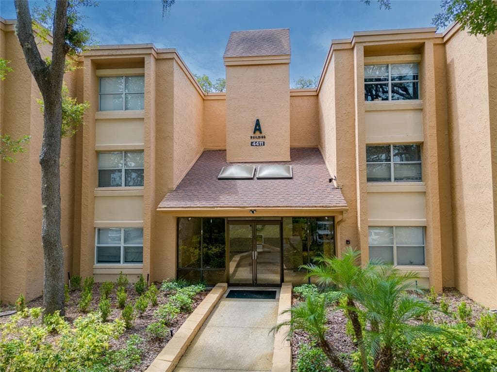 4411 SHADY TERRACE LANE UNIT 213