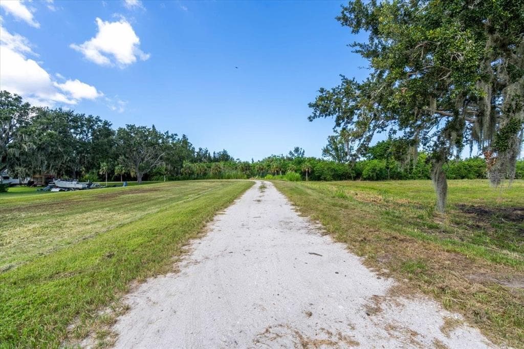 107 TILLETT PLACE TERRA CEIA, FL 34250