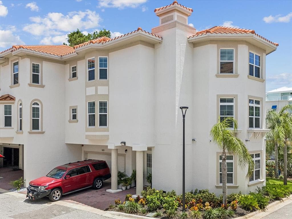 1340 BAYSHORE BOULEVARD UNIT 502 DUNEDIN, FL 34698