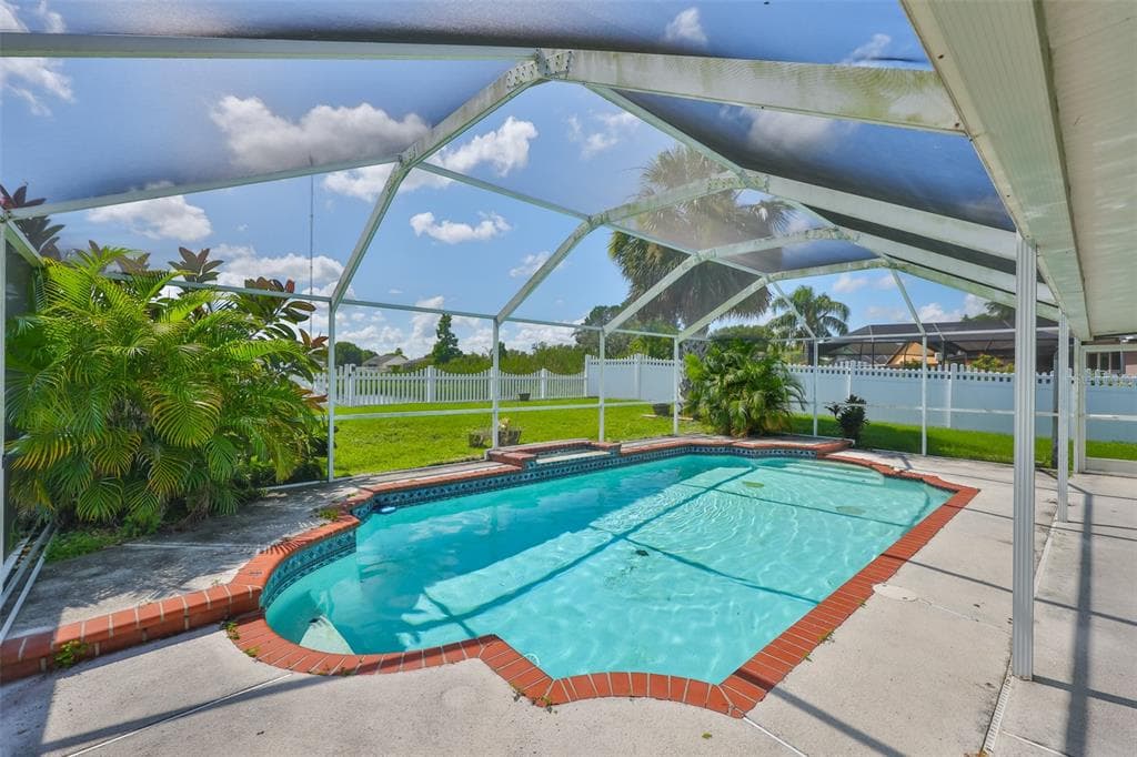 10430 CRESTFIELD DRIVE RIVERVIEW, FL 33569