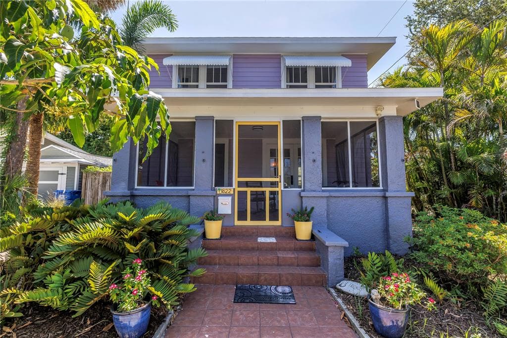 1822 1ST STREET SE ST PETERSBURG, FL 33705