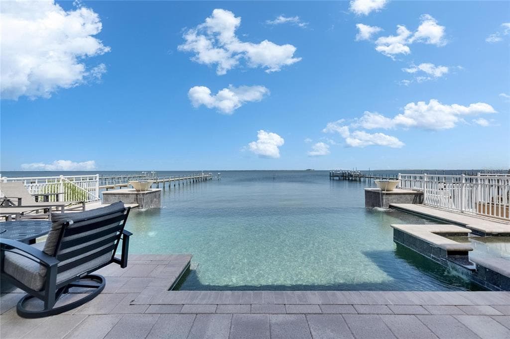 6418 BRIGHT BAY COURT APOLLO BEACH, FL 33572