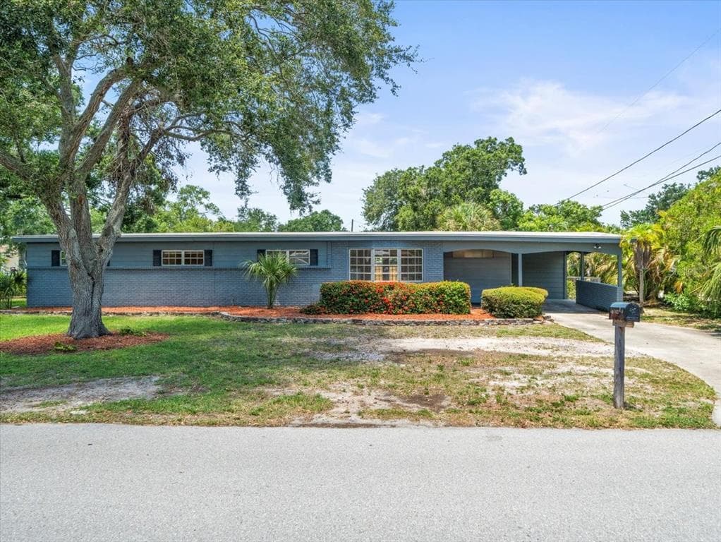 1622 SHERWOOD STREET CLEARWATER, FL 33755