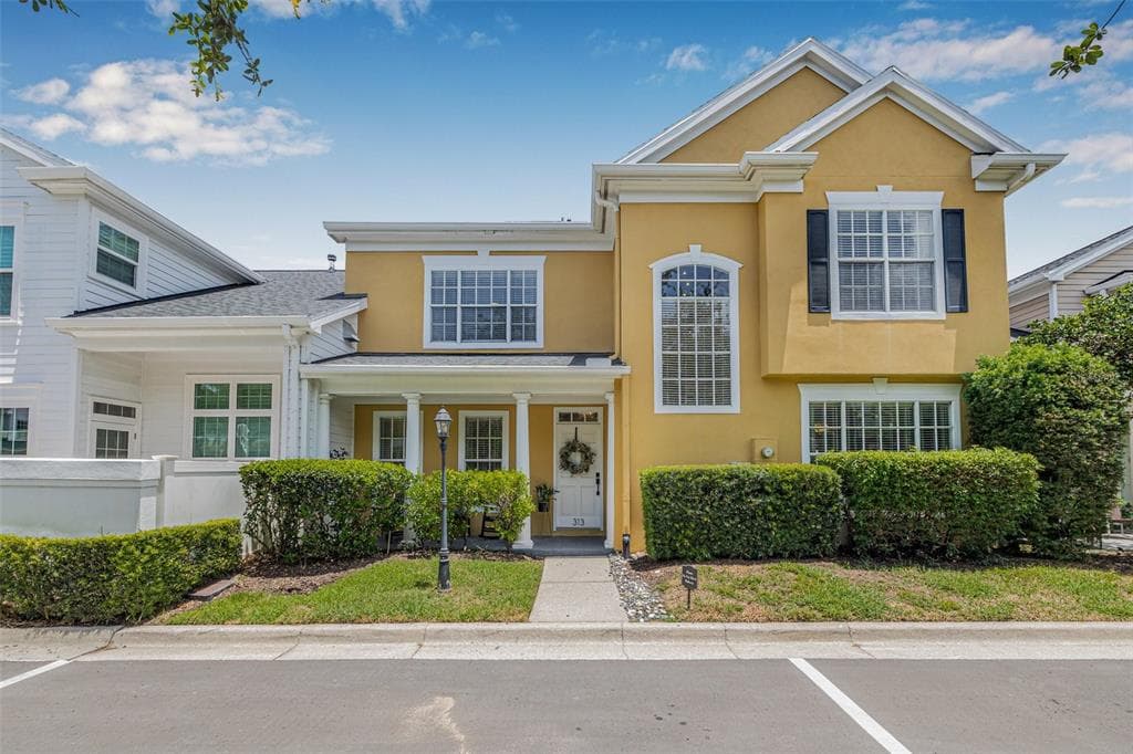 313 INNER HARBOUR CIRCLE TAMPA, FL 33602
