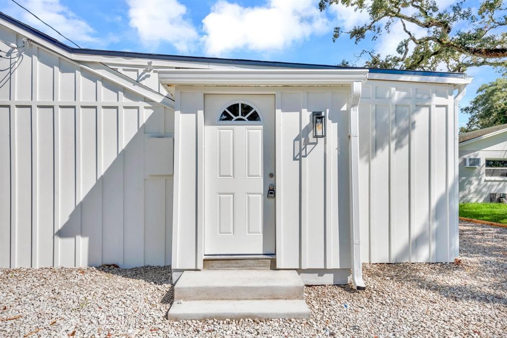 1508 27TH AVENUE N UNIT 1/1 ST PETERSBURG, FL 33704