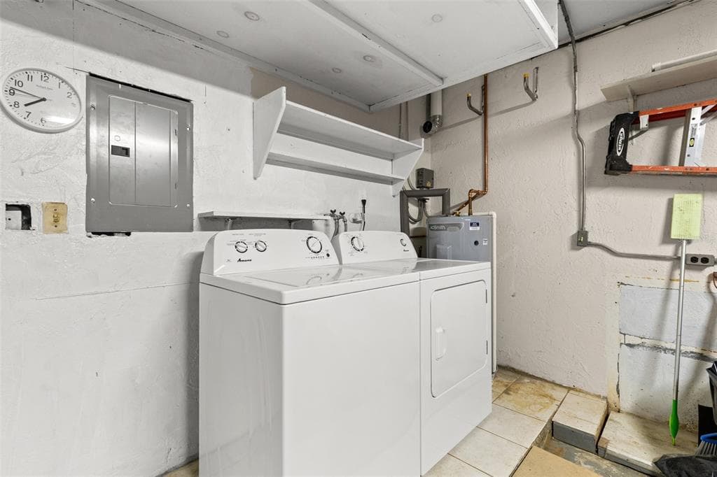 502 CARA COURT UNIT 502 LARGO, FL 33771
