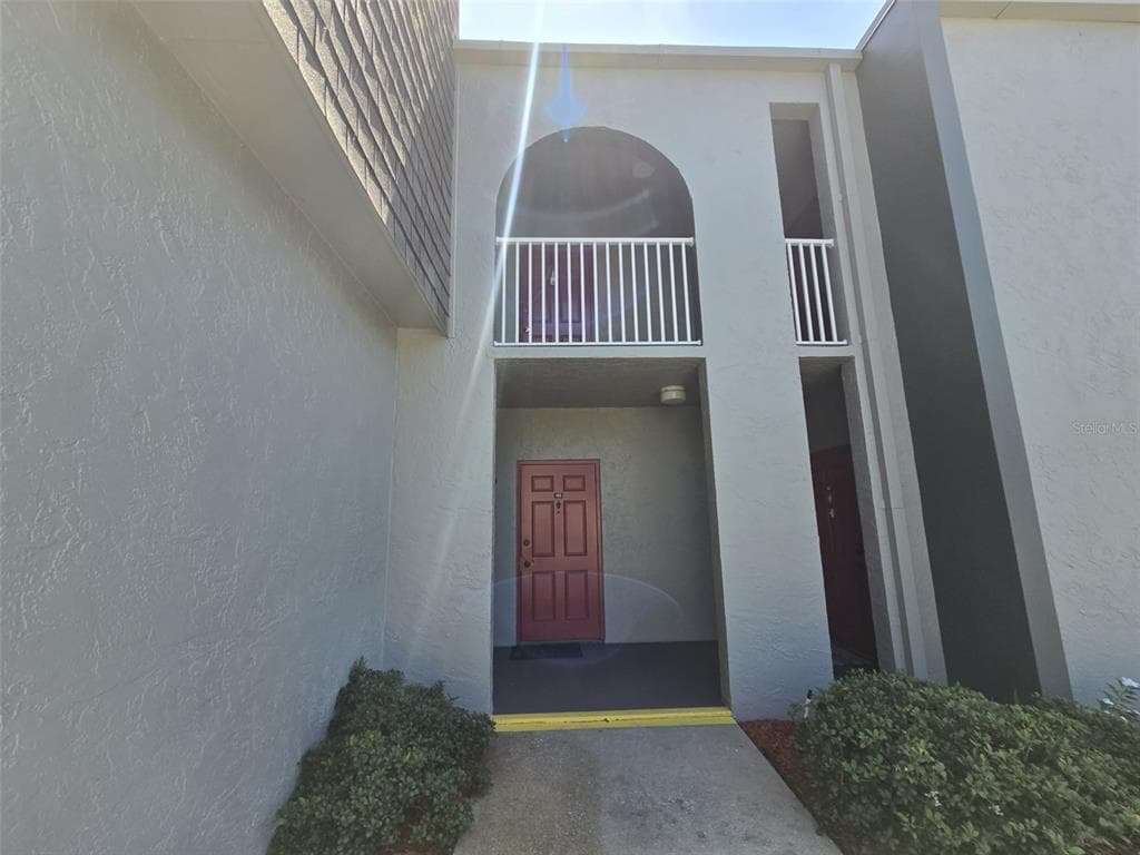 3123 29TH AVENUE N UNIT 105 ST PETERSBURG, FL 33713