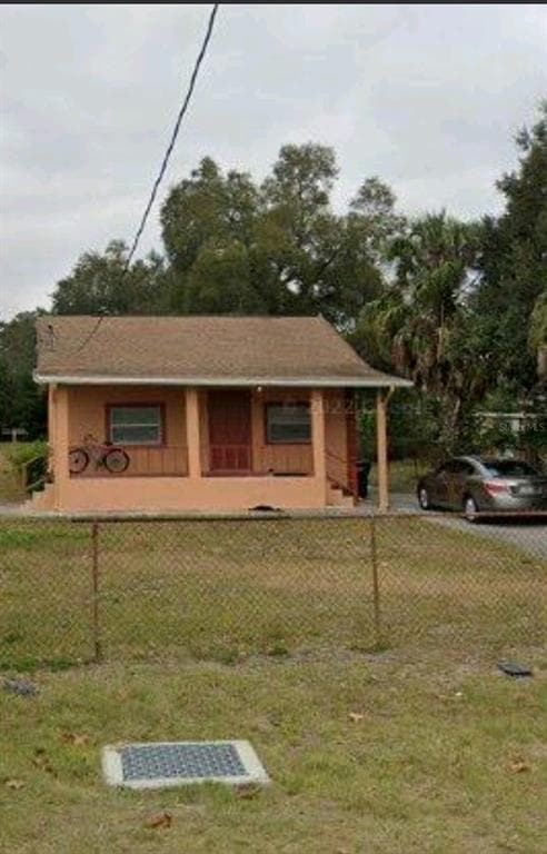 6933 W MOHAWK AVENUE TAMPA, FL 33634