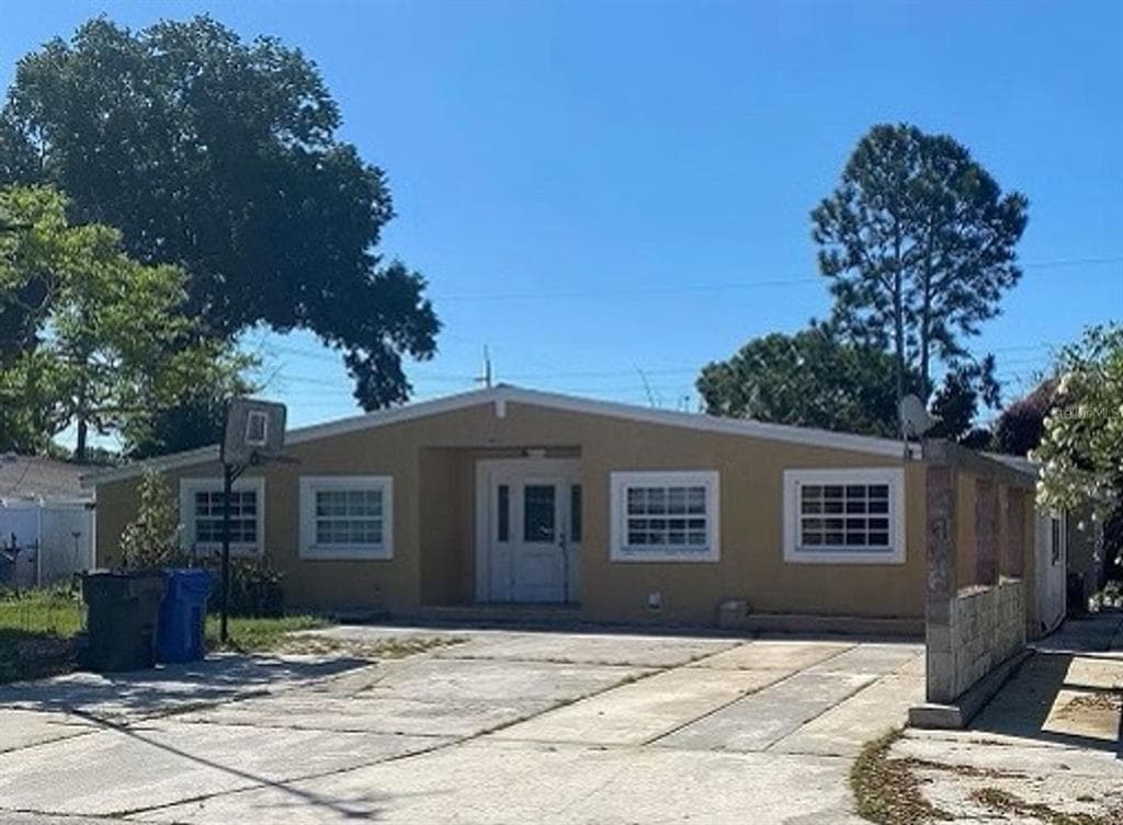 4406 W PARIS STREET UNIT B TAMPA, FL 33614