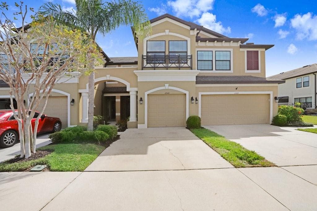 11521 CROWNED SPARROW LANE TAMPA, FL 33626