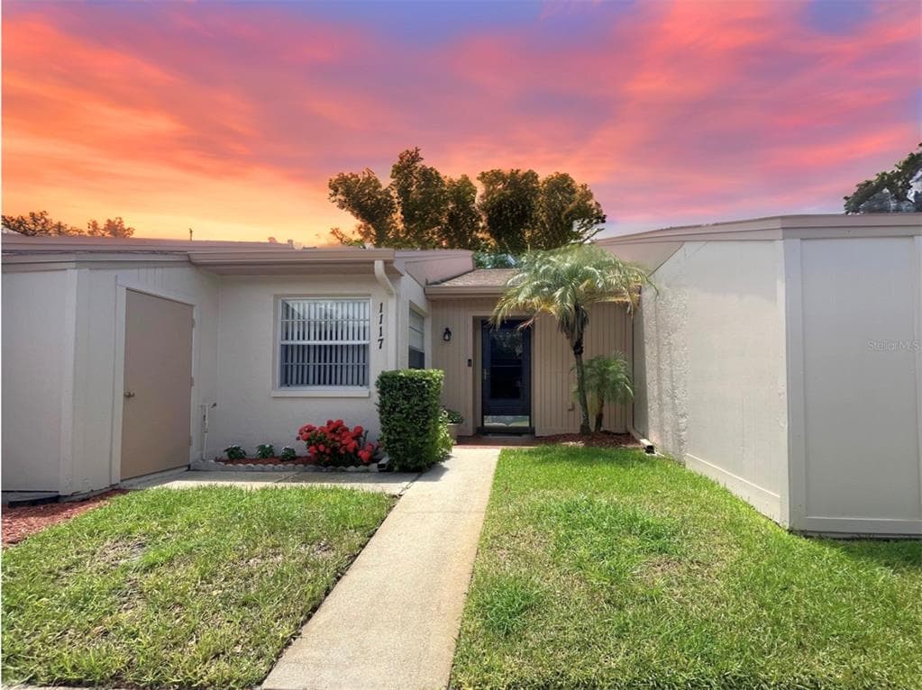 1117 BOWSPRIT LANE HOLIDAY, FL 34691