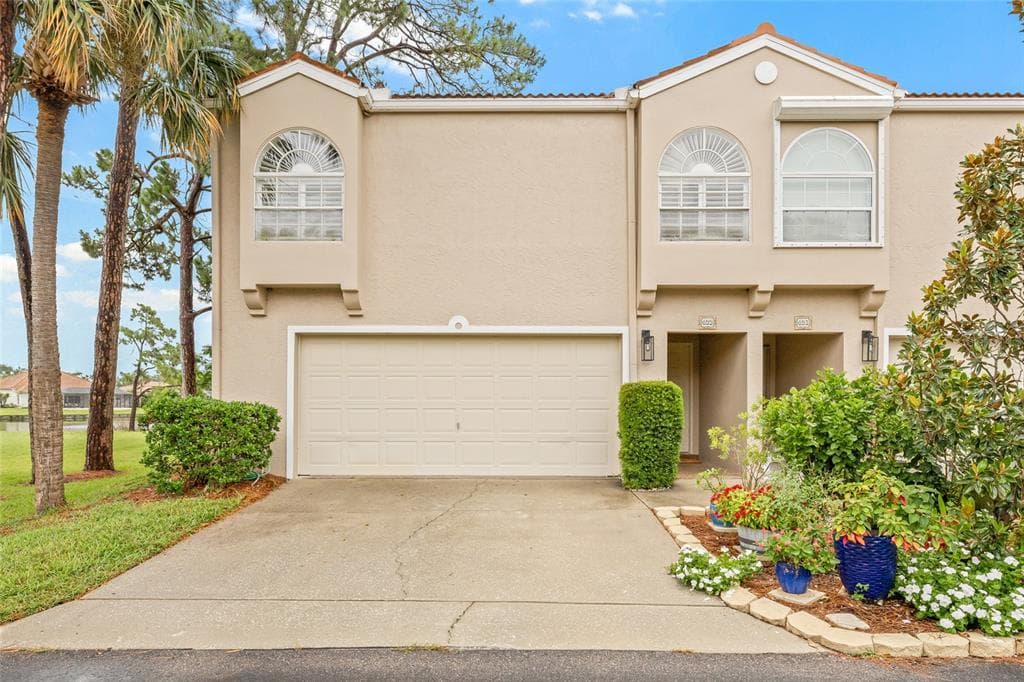 699 MALTA COURT NE ST PETERSBURG, FL 33703