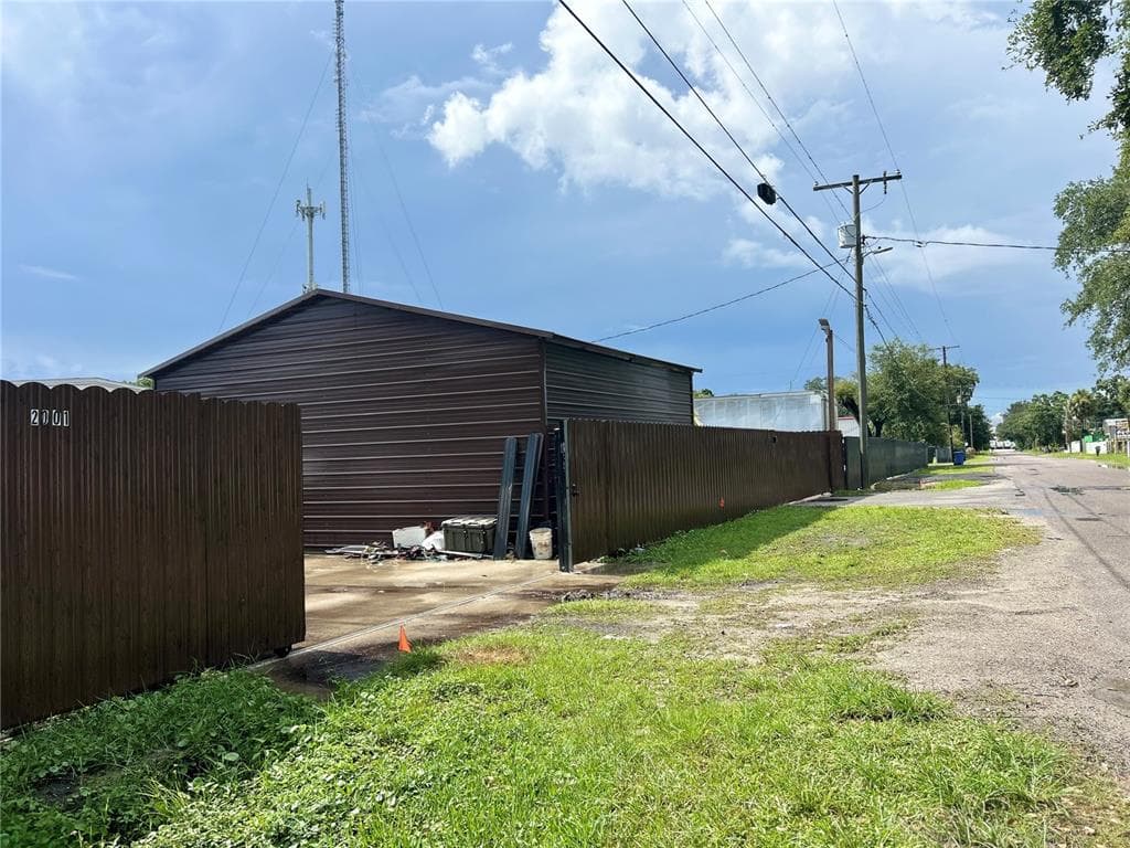 2001 S 51ST STREET TAMPA, FL 33619