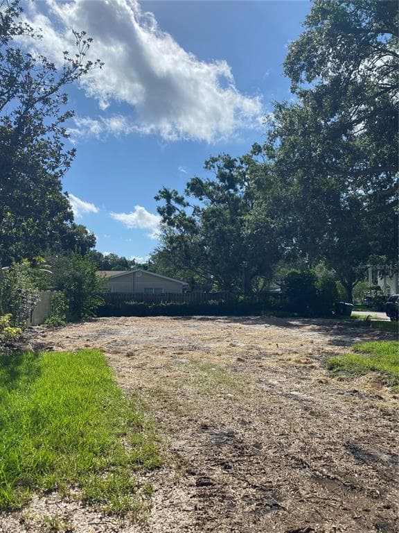 2310 S HESPERIDES STREET TAMPA, FL 33629