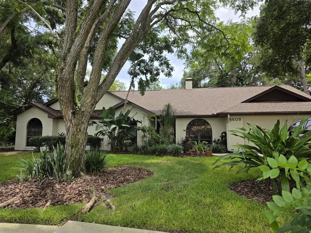 6609 BAYBROOKS CIRCLE TEMPLE TERRACE, FL 33617