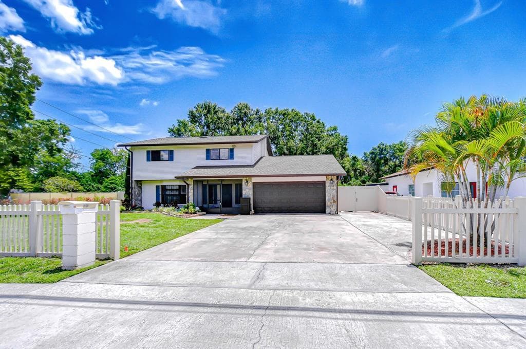 3312 W KIRBY STREET TAMPA, FL 33614