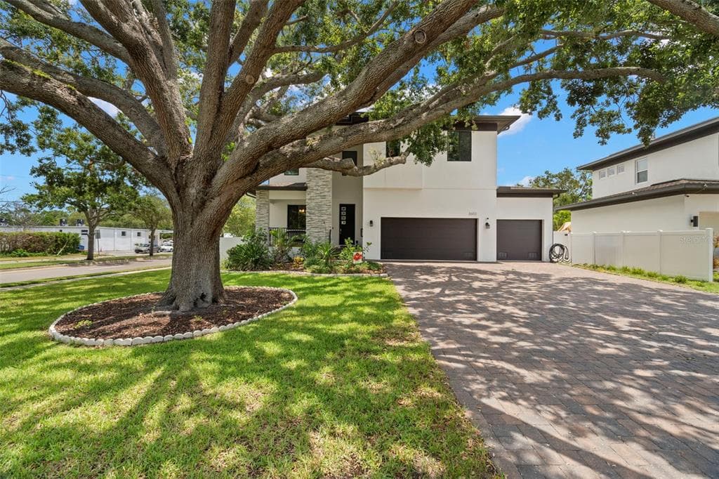 3602 S OMAR AVENUE TAMPA, FL 33629