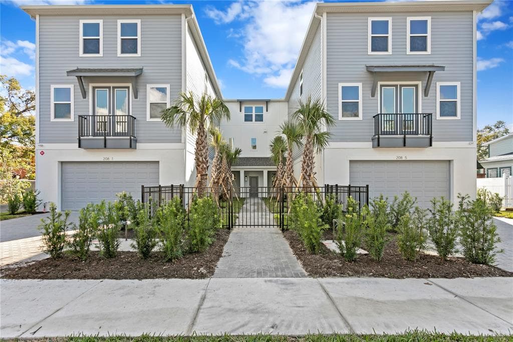 208 W FRANCES AVENUE UNIT 2a TAMPA, FL 33602