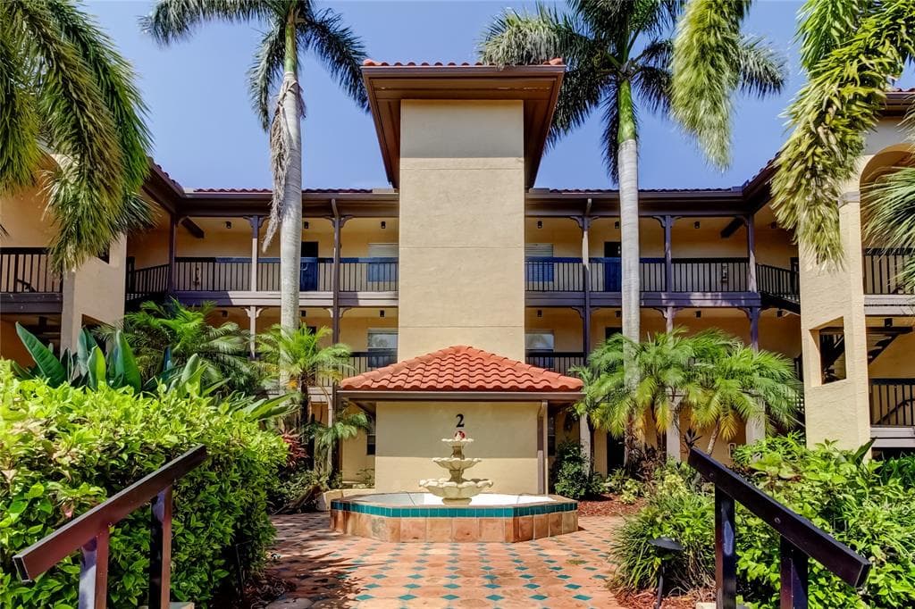 2400 FEATHER SOUND DRIVE UNIT 228 CLEARWATER, FL 33762