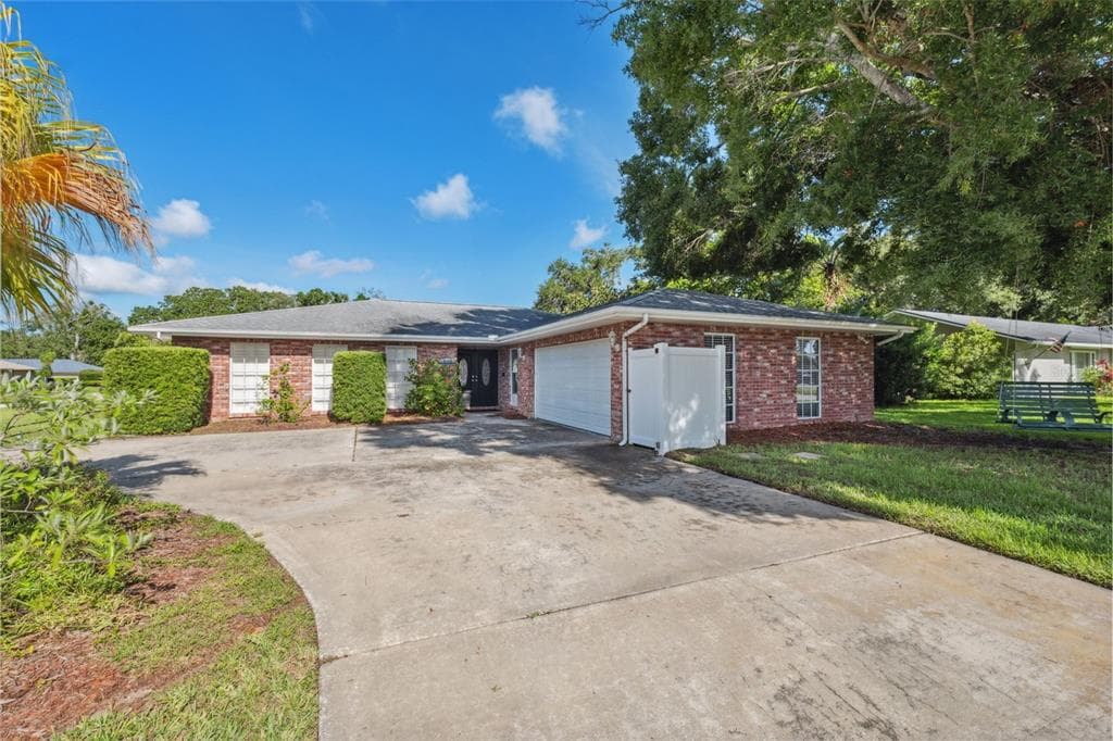 515 HOLLOW RIDGE ROAD PALM HARBOR, FL 34683