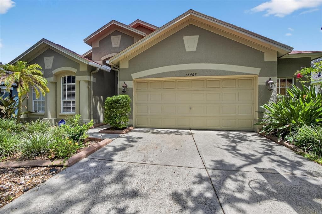 15467 MARTINMEADOW DRIVE LITHIA, FL 33547