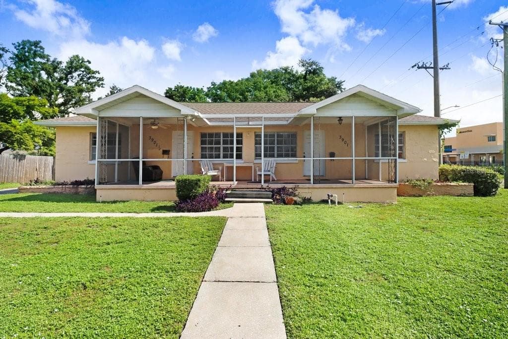 3901 W MORRISON AVENUE UNIT 1/2 TAMPA, FL 33629