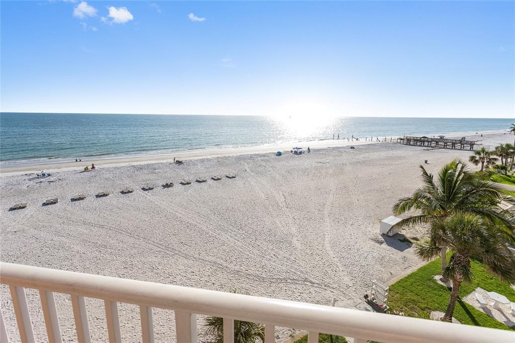 18400 GULF BOULEVARD UNIT 1410 INDIAN SHORES, FL 33785
