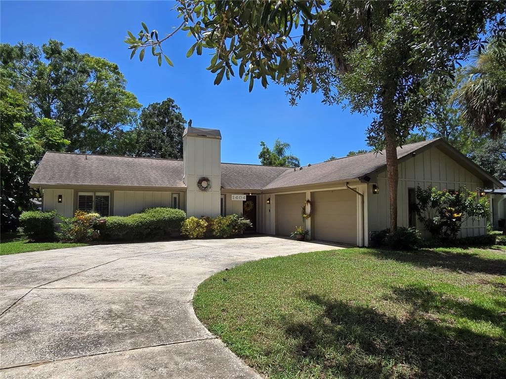 1404 RED OAK DRIVE TARPON SPRINGS, FL 34689