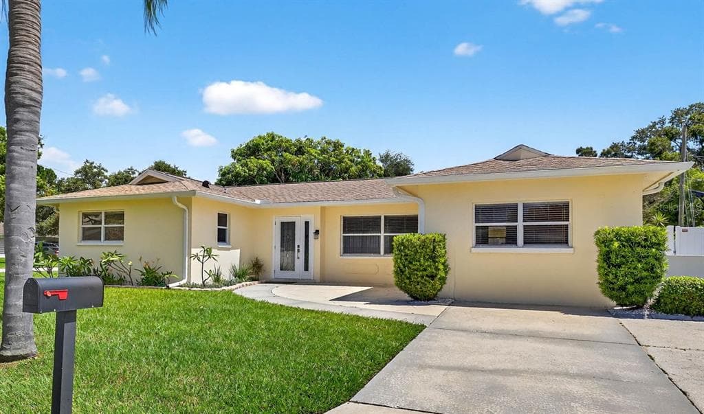 5650 45TH AVENUE N ST PETERSBURG, FL 33709