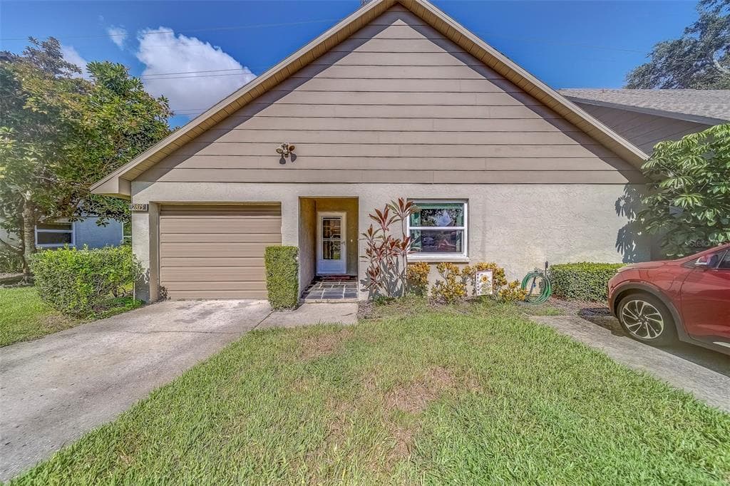 2815 RAMPART CIRCLE