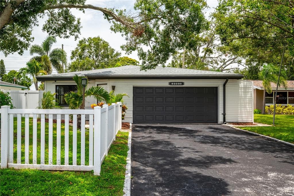 10615 ORANGE BLOSSOM LANE