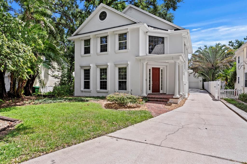 2604 W TYSON AVENUE TAMPA, FL 33611