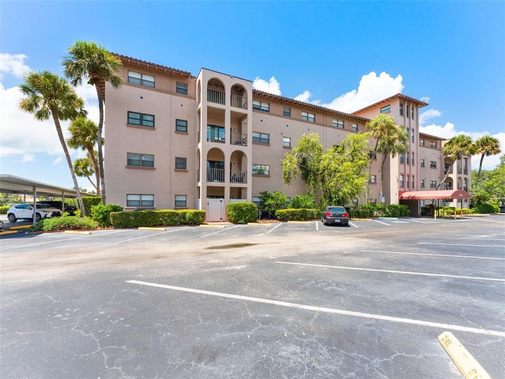 6150 GULFPORT BLVD UNIT 404 GULFPORT, FL 33707