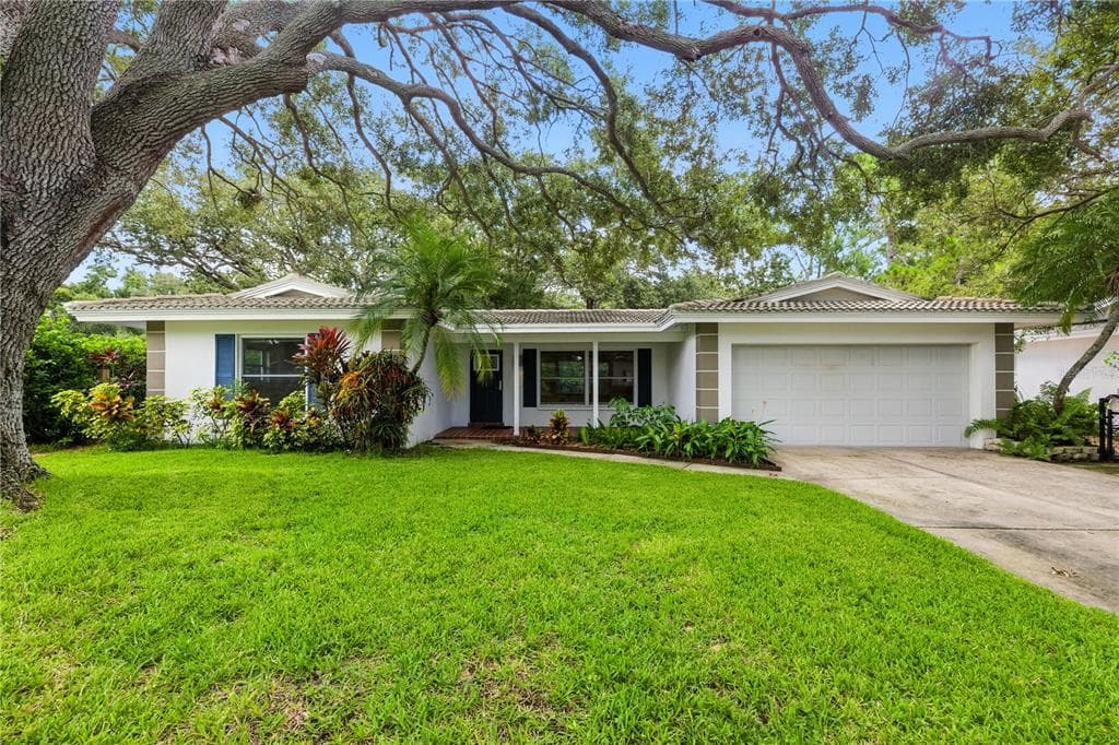 1861 HARMONY DRIVE CLEARWATER, FL 33756