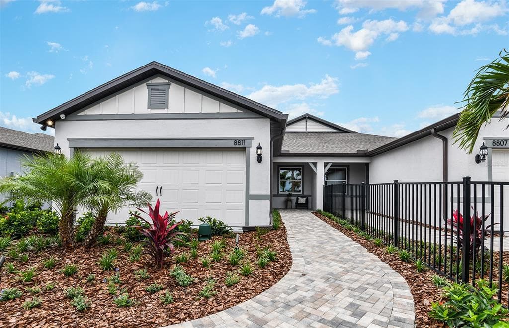 8811 SKY SAIL COVE PARRISH, FL 34219